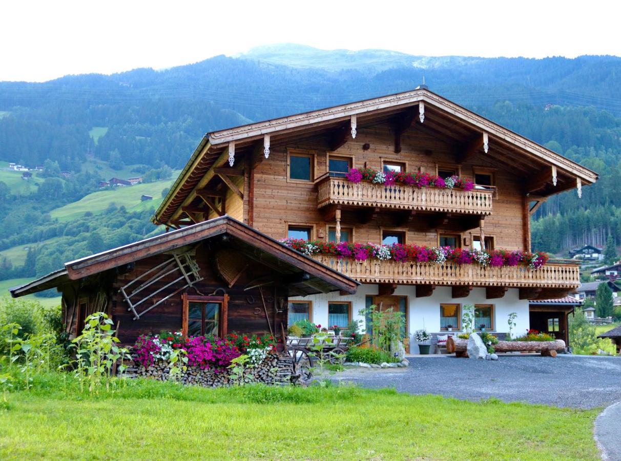 Ferienwohnung Lerchenhof Wald im Pinzgau Esterno foto